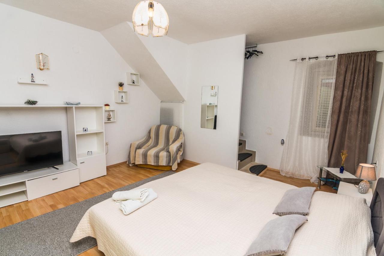 Apartment Fanika Mali Lošinj Kültér fotó